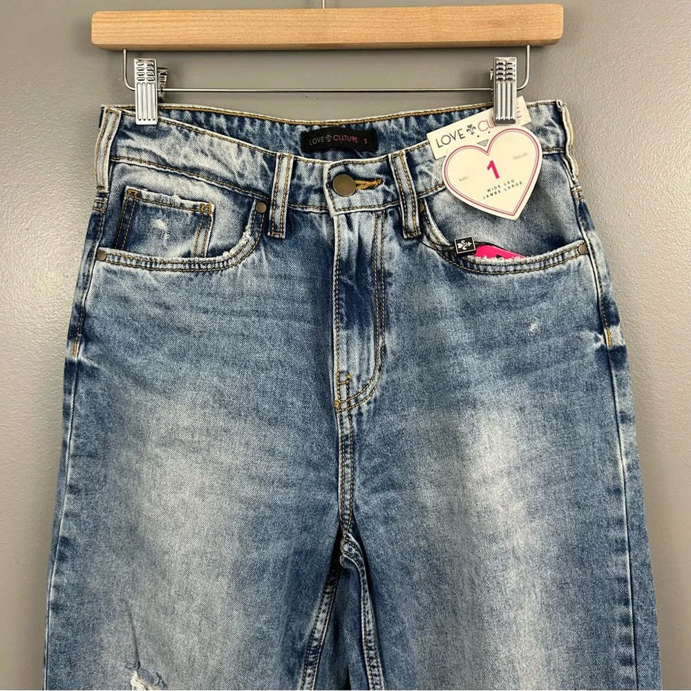 NWT Love Culture Wide Leg Distressed Celine Jeans Size 28 - Picture 4 of 11